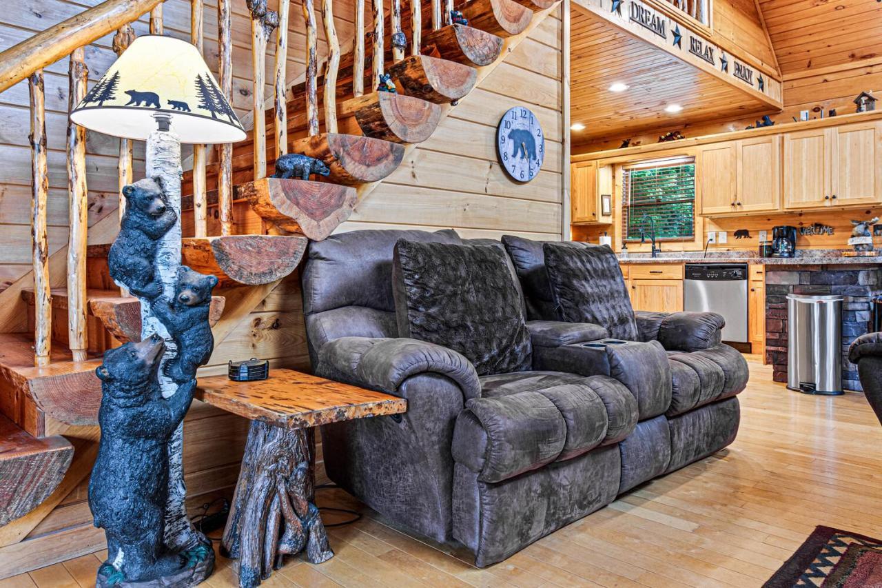 בלו רידג' Incredible Views! - Pet Friendly - Aska Adventure Area - Bearfoot Bungalow מראה חיצוני תמונה