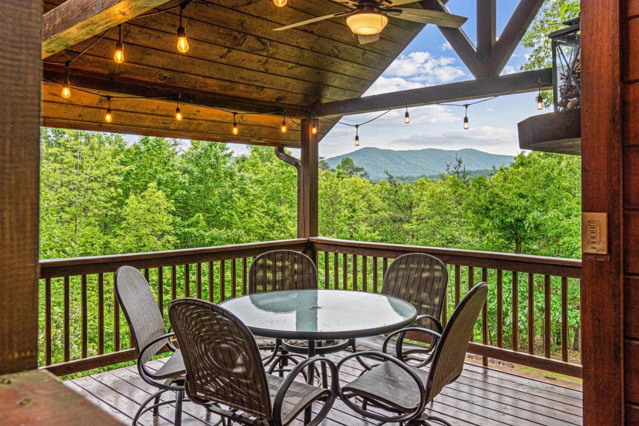בלו רידג' Incredible Views! - Pet Friendly - Aska Adventure Area - Bearfoot Bungalow מראה חיצוני תמונה